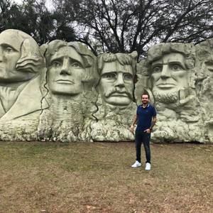 Meet your Posher, Diego